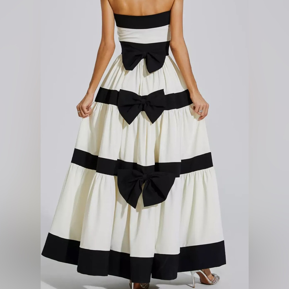 Strapless striped White Dress with Black Bows